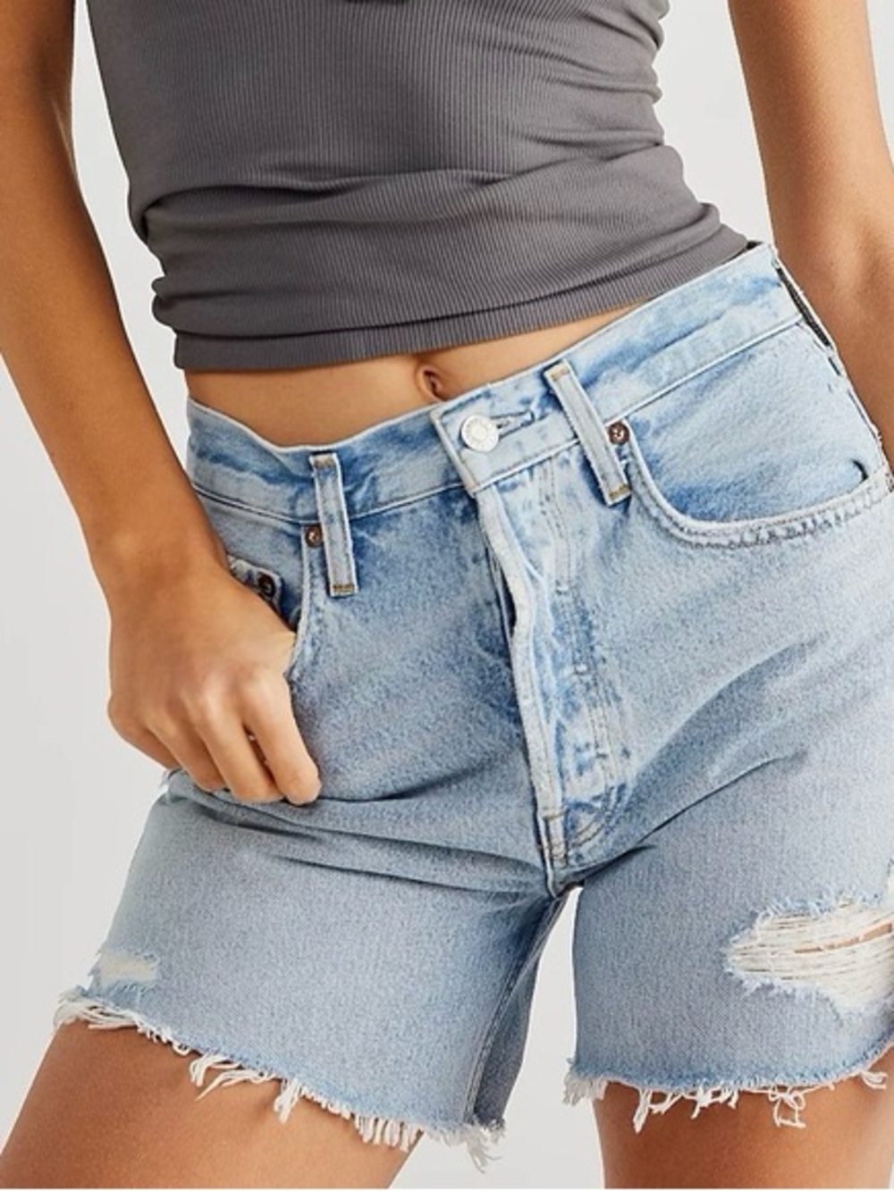 AGOLDE Riley High Rise Distressed Cutoff Denim Shorts Light Wash Size 24